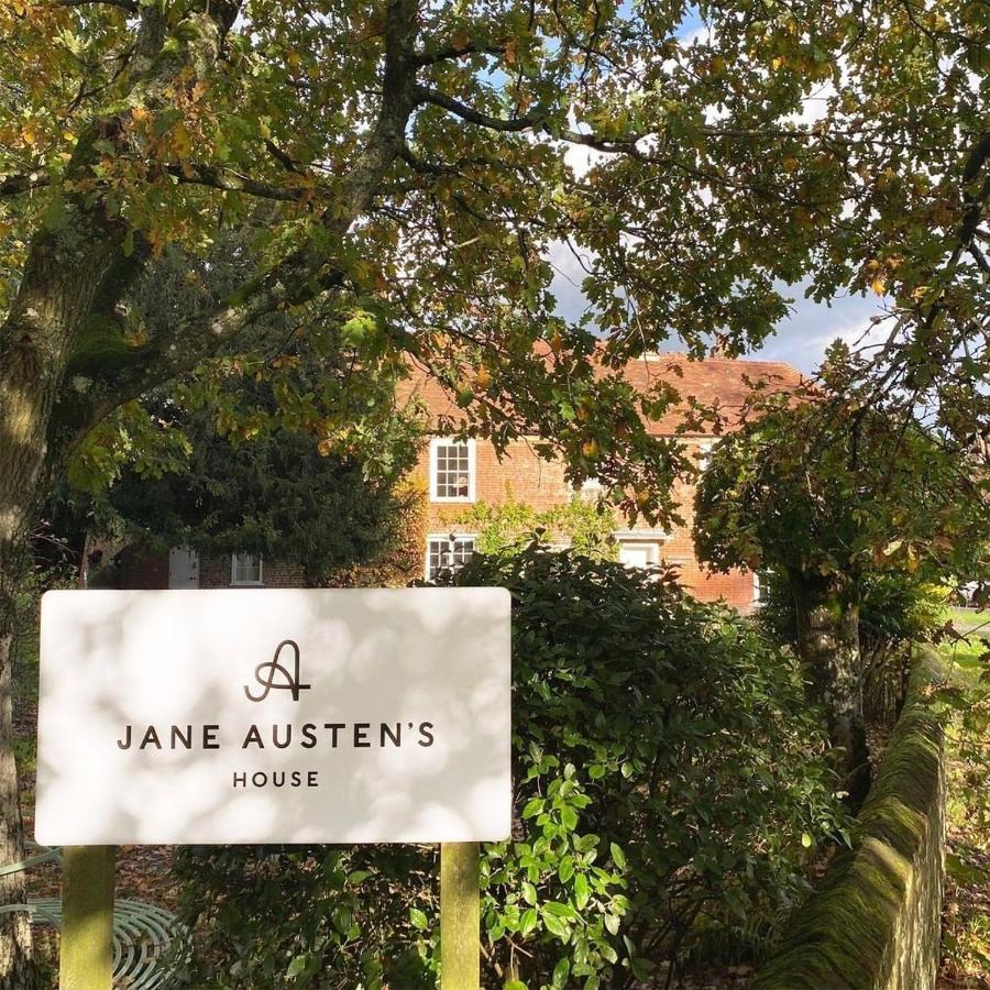 Winchester Retreat Apartment Luaran gambar